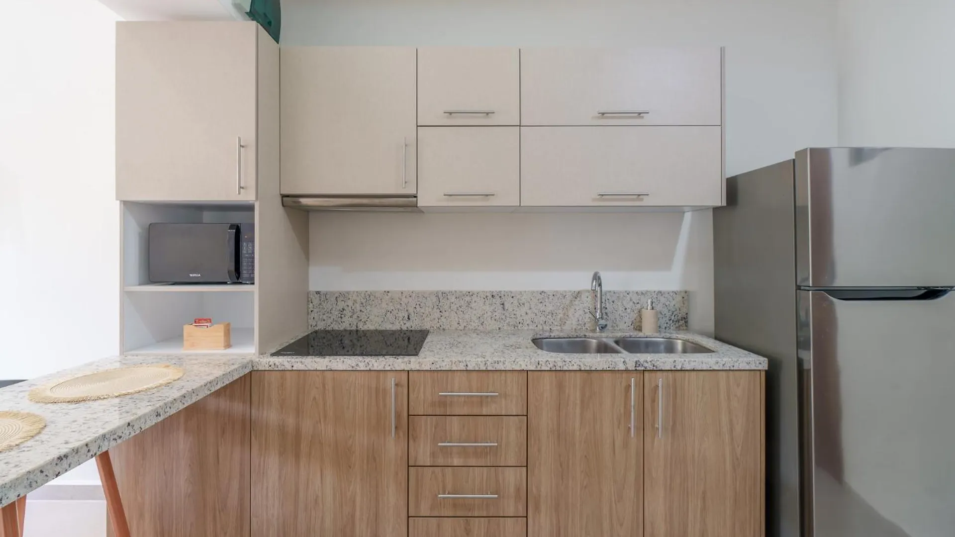 Downtown Penthouse With Private Pool, Rooftop Pool And Gym, Short Distance From Beaches, Restaurants & Nightlife Tulum 0*,